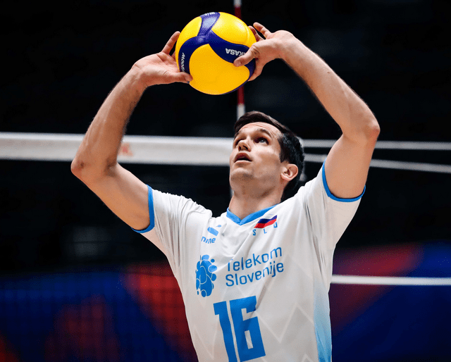 保加利亚主帅调整战术，备战斯洛文尼亚